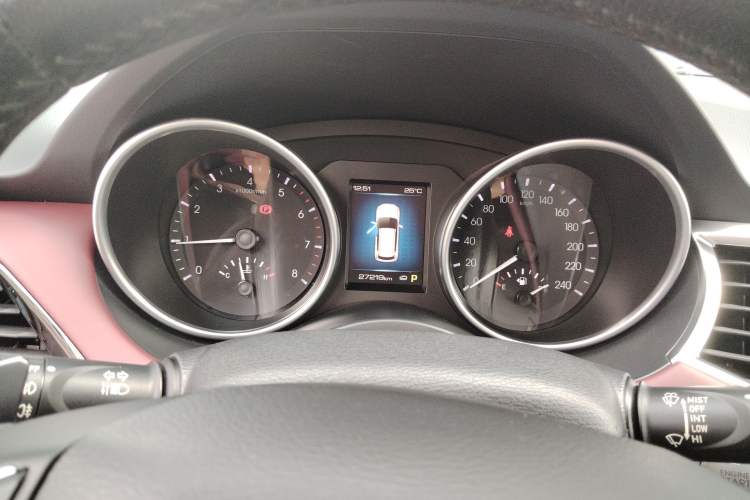 Used Haval H6 Coupe 2019 1.5T Automatic Two-Wheel Drive Luxury Smart Connectivity Version China VI Standard Instrument Cluster