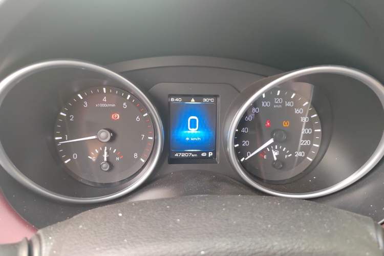Used Haval H6 Coupe 2019 1.5T Automatic Two-Wheel Drive Luxury Smart Connectivity Version China VI Standard Instrument Cluster