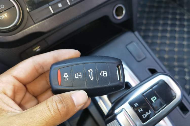 Used Haval H6 Coupe 2019 1.5T Automatic Two-Wheel Drive Luxury Smart Connectivity Version China VI Standard Interior 1