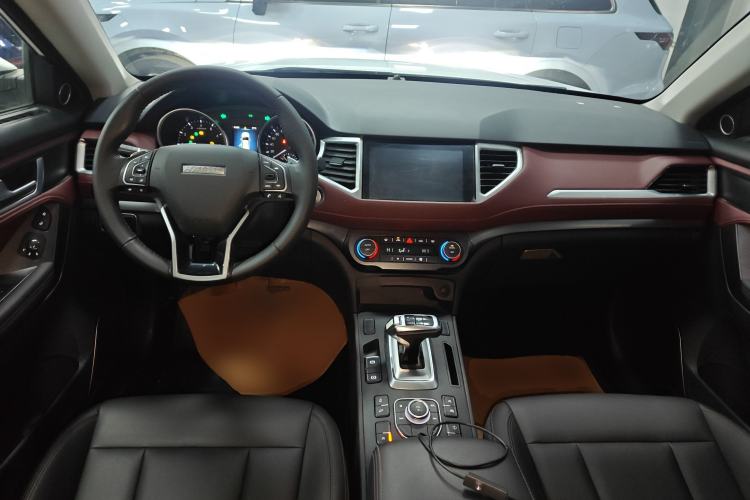 Used Haval H6 Coupe 2019 1.5T Automatic Two-Wheel Drive Luxury Smart Connectivity Version China VI Standard Interior 2