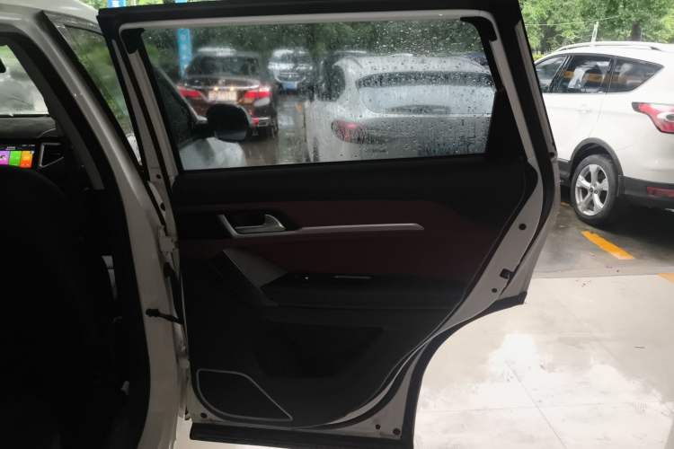 Used Haval H6 Coupe 2019 1.5T Automatic Two-Wheel Drive Elite Version China VI Standard Interior 3