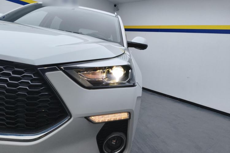 Used Haval H6 Coupe 2019 1.5T Automatic Two-Wheel Drive Luxury Smart Connectivity Version China VI Standard Left Front Headlight