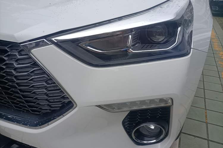 Used Haval H6 Coupe 2019 1.5T Automatic Two-Wheel Drive Luxury Smart Connectivity Version China VI Standard Left Front Headlight