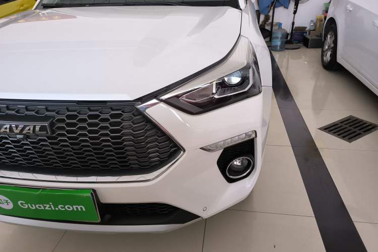 Used Haval H6 Coupe 2019 1.5T Automatic Two-Wheel Drive Luxury Smart Connectivity Version China VI Standard Left Front Headlight