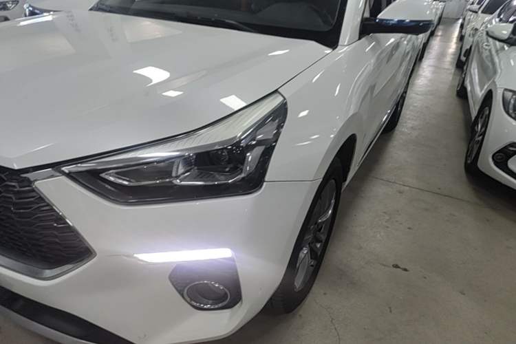 Used Haval H6 Coupe 2019 1.5T Automatic Two-Wheel Drive Ultra-Luxury Smart Connectivity Model China VI Standard Left Front Headlight