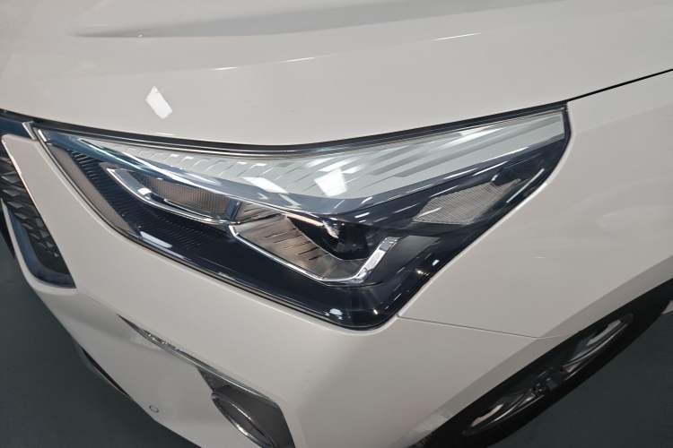 Used Haval H6 Coupe 2019 1.5T Automatic Two-Wheel Drive Luxury Smart Connectivity Version China VI Standard Left Front Headlight