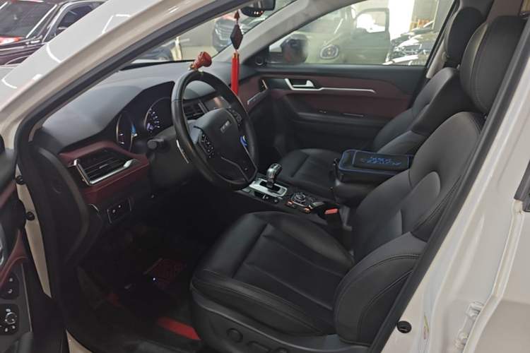 Used Haval H6 Coupe 2019 1.5T Automatic Two-Wheel Drive Ultra-Luxury Smart Connectivity Model China VI Standard Left Front Seat