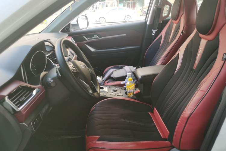Used Haval H6 Coupe 2019 1.5T Automatic Two-Wheel Drive Ultra-Luxury Smart Connectivity Model China VI Standard Left Front Seat