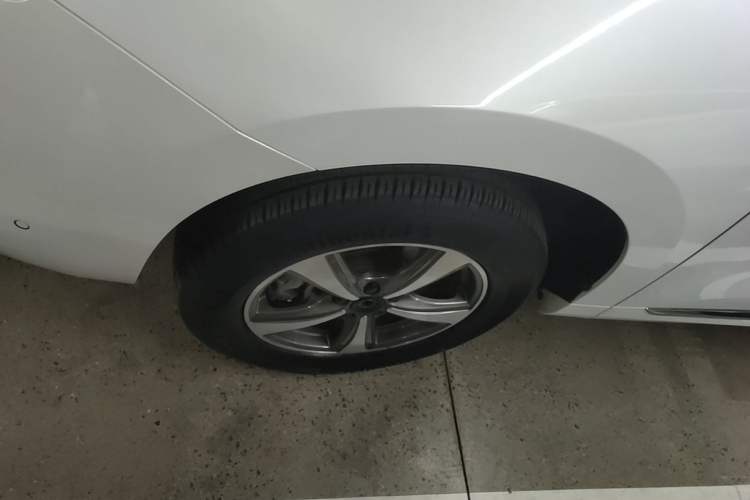 Used Haval H6 Coupe 2019 1.5T Automatic Two-Wheel Drive Luxury Smart Connectivity Version China V Standard Left Front Wheel Hub