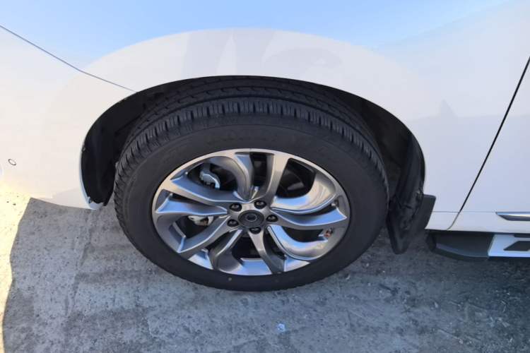 Used Haval H6 Coupe 2019 1.5T Automatic Two-Wheel Drive Ultra-Luxury Smart Connectivity Version China V Emission Standard Left Front Wheel Hub