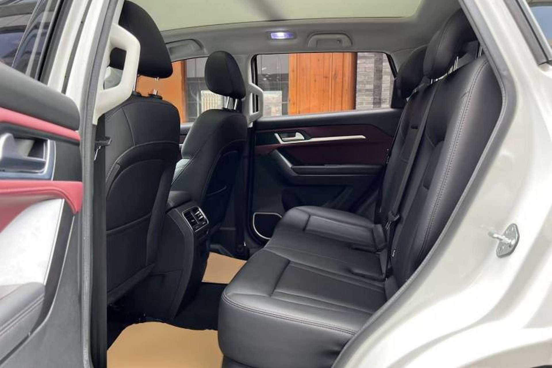Used Haval H6 Coupe 2019 1.5T Automatic Two-Wheel Drive Ultra-Luxury Smart Connectivity Version China V Emission Standard Left Rear Seat
