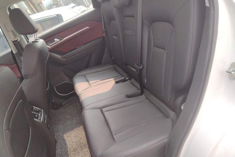 Used Haval H6 Coupe 2019 1.5T Automatic Two-Wheel Drive Luxury Smart Connectivity Version China VI Standard Left Rear Seat