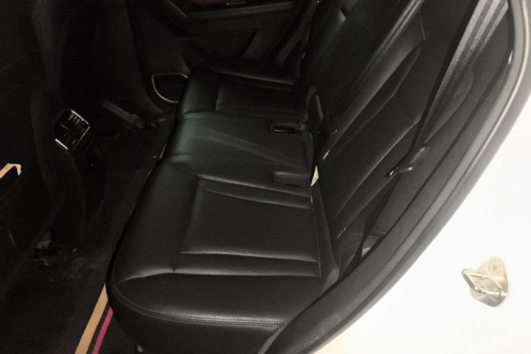 Used Haval H6 Coupe 2019 1.5T Automatic Two-Wheel Drive Elite Version China VI Standard Left Rear Seat