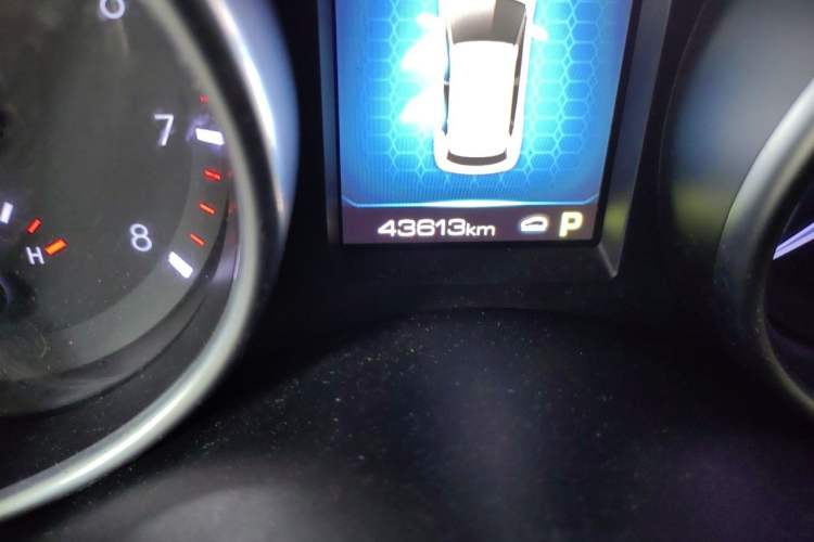 Used Haval H6 Coupe 2019 1.5T Automatic Two-Wheel Drive Luxury Smart Connectivity Version China VI Standard Odometer Close Up