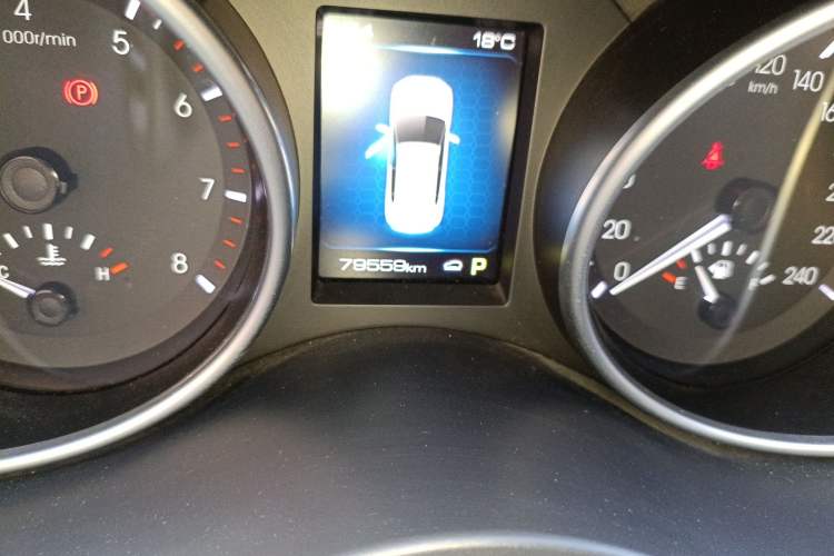 Used Haval H6 Coupe 2019 1.5T Automatic Two-Wheel Drive Luxury Smart Connectivity Version China VI Standard Odometer Close Up