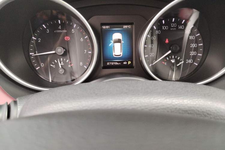 Used Haval H6 Coupe 2019 1.5T Automatic Two-Wheel Drive Luxury Smart Connectivity Version China VI Standard Odometer Close Up