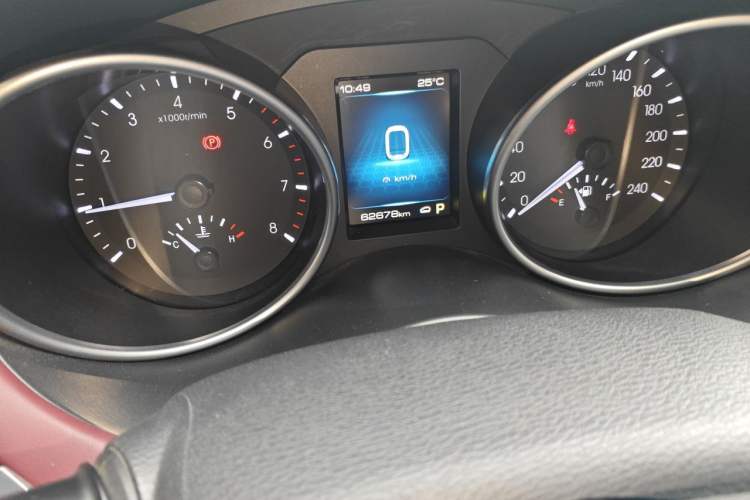 Used Haval H6 Coupe 2019 1.5T Automatic Two-Wheel Drive Elite Version China VI Standard Odometer Close Up