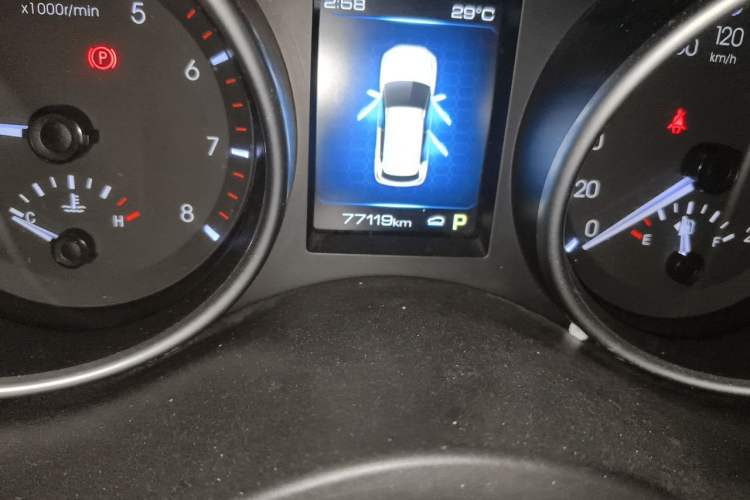 Used Haval H6 Coupe 2019 1.5T Automatic Two-Wheel Drive Luxury Smart Connectivity Version China VI Standard Odometer Close Up