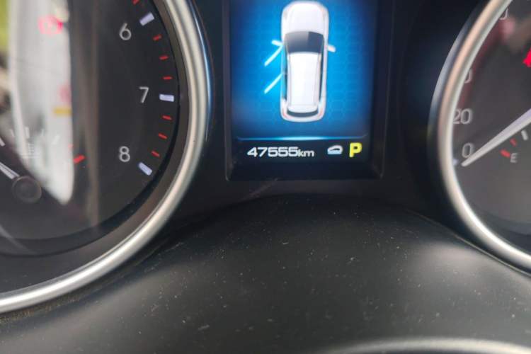 Used Haval H6 Coupe 2019 1.5T Automatic Two-Wheel Drive Luxury Smart Connectivity Version China VI Standard Odometer Close Up