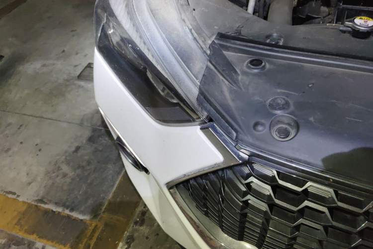 Used Haval H6 Coupe 2019 1.5T Automatic Two-Wheel Drive Luxury Smart Connectivity Version China VI Standard Right Front Headlight