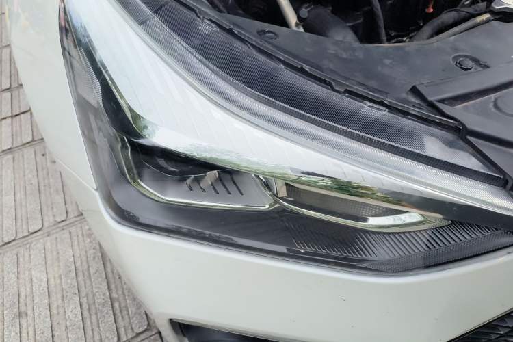 Used Haval H6 Coupe 2019 1.5T Automatic Two-Wheel Drive Luxury Smart Connectivity Version China V Standard Right Front Headlight