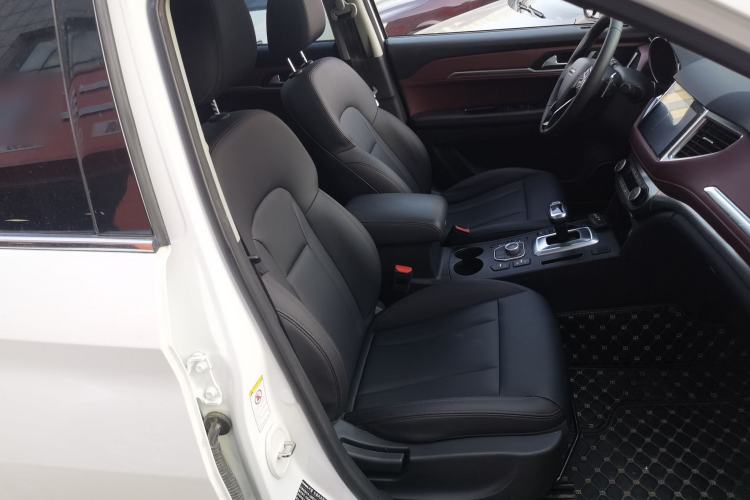 Used Haval H6 Coupe 2019 1.5T Automatic Two-Wheel Drive Luxury Smart Connectivity Version China VI Standard Right Front Seat