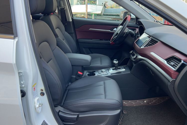 Used Haval H6 Coupe 2019 1.5T Automatic Two-Wheel Drive Ultra-Luxury Smart Connectivity Model China VI Standard Right Front Seat