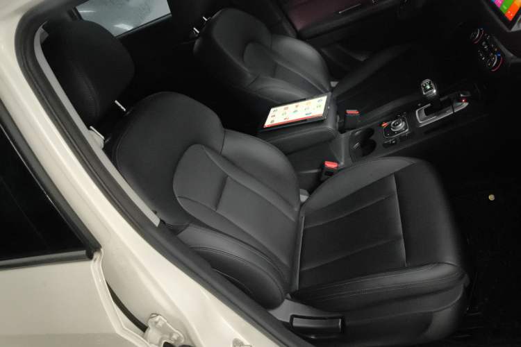 Used Haval H6 Coupe 2019 1.5T Automatic Two-Wheel Drive Elite Version China VI Standard Right Front Seat