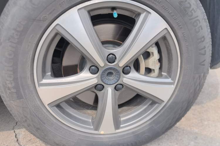 Used Haval H6 Coupe 2019 1.5T Automatic Two-Wheel Drive Elite Version China VI Standard Right Front Wheel Hub
