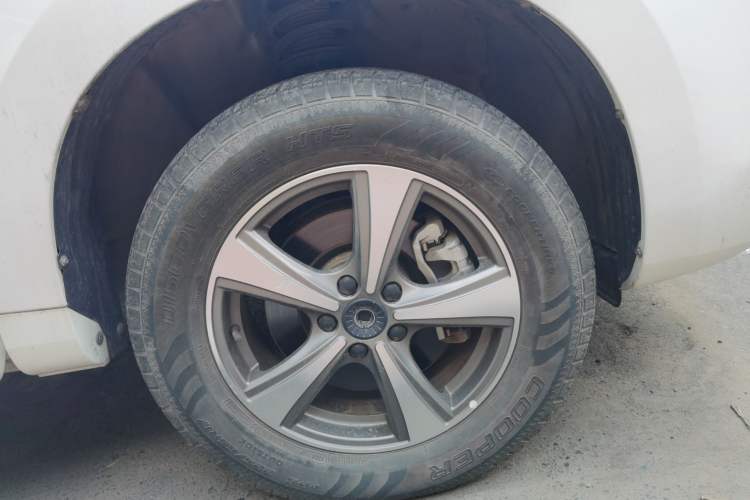 Used Haval H6 Coupe 2019 1.5T Automatic Two-Wheel Drive Elite Version China V Standard Right Front Wheel Hub