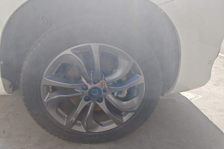 Used Haval H6 Coupe 2019 1.5T Automatic Two-Wheel Drive Ultra-Luxury Smart Connectivity Version China V Emission Standard Right Front Wheel Hub