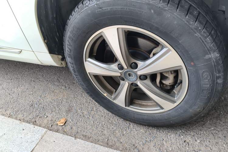 Used Haval H6 Coupe 2019 1.5T Automatic Two-Wheel Drive Elite Version China VI Standard Right Front Wheel Hub
