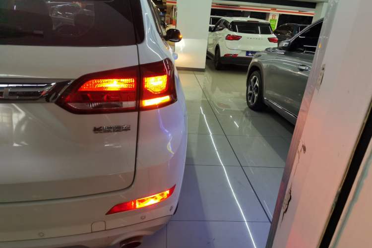 Used Haval H6 Coupe 2019 1.5T Automatic Two-Wheel Drive Luxury Smart Connectivity Version China VI Standard Right Rear Taillight