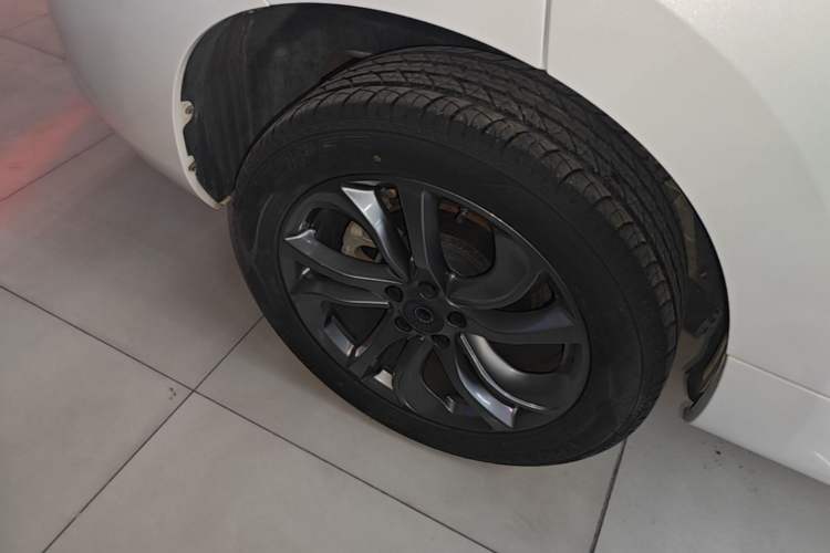 Used Haval H6 Coupe 2019 1.5T Automatic Two-Wheel Drive Ultra-Luxury Smart Connectivity Model China VI Standard Right Rear Wheel Hub