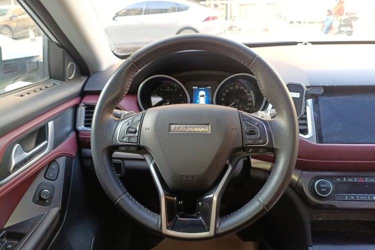 Used Haval H6 Coupe 2019 1.5T Automatic Two-Wheel Drive Luxury Smart Connectivity Version China VI Standard Steering Wheel