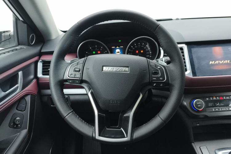 Used Haval H6 Coupe 2019 1.5T Automatic Two-Wheel Drive Luxury Smart Connectivity Version China VI Standard Steering Wheel