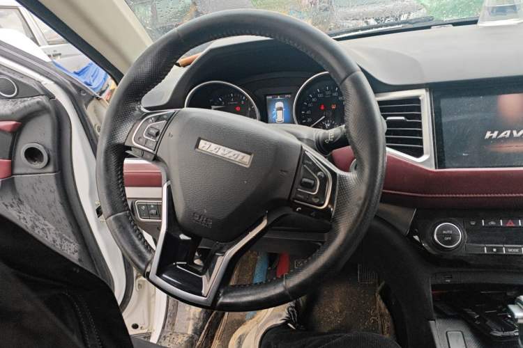 Used Haval H6 Coupe 2019 1.5T Automatic Two-Wheel Drive Luxury Smart Connectivity Version China V Standard Steering Wheel