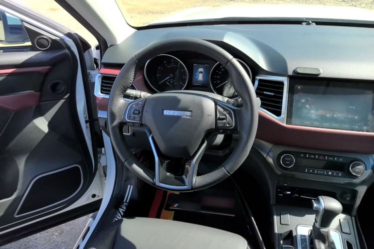 Used Haval H6 Coupe 2019 1.5T Automatic Two-Wheel Drive Ultra-Luxury Smart Connectivity Version China V Emission Standard Steering Wheel