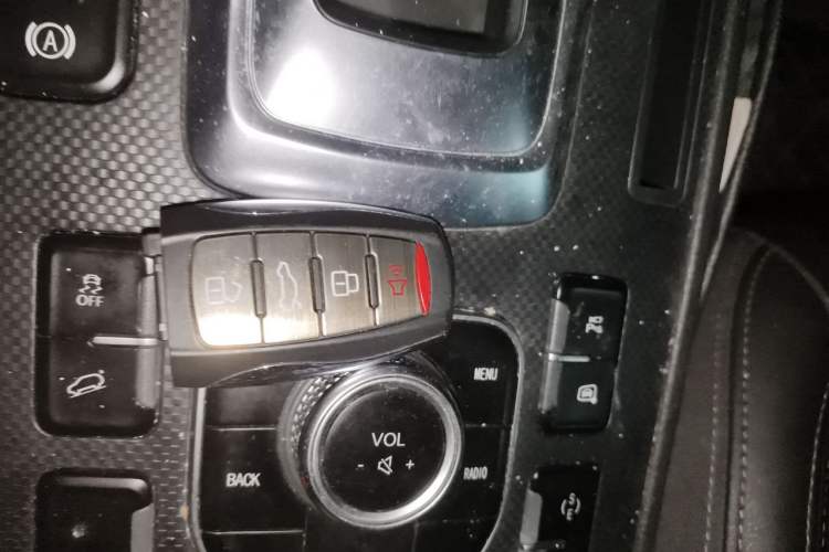 Used Haval H6 Coupe 2019 1.5T Automatic Two-Wheel Drive Luxury Smart Connectivity Version China VI Standard Vehicle Key