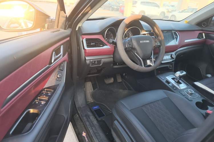 Used Haval H6 Coupe 2020 Smart Connect Version 1.5T Automatic Two-Wheel Drive Elite Model Driver Seat