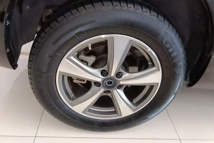 Used Haval H6 Coupe 2020 Smart Connect Version 1.5T Automatic Two-Wheel Drive Elite Model Right Rear Wheel Hub