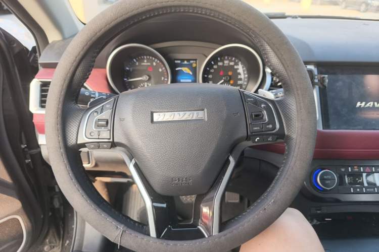 Used Haval H6 Coupe 2020 Smart Connect Version 1.5T Automatic Two-Wheel Drive Elite Model Steering Wheel
