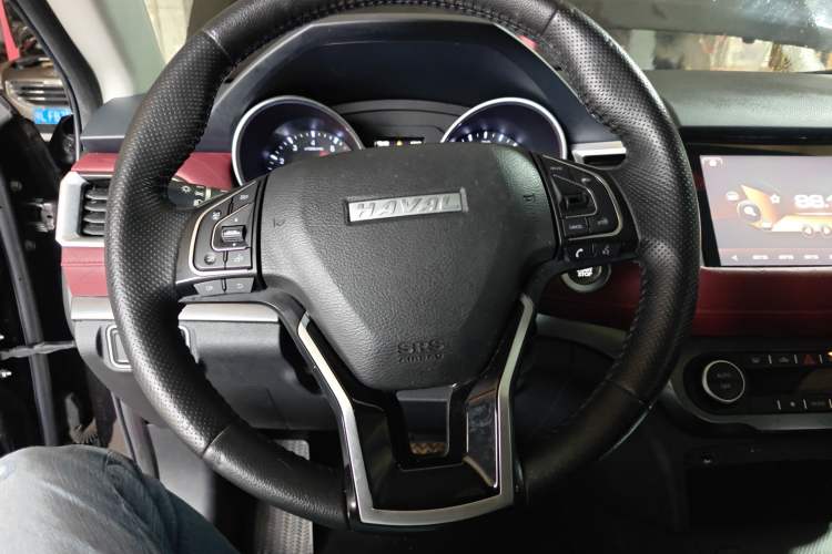 Used Haval H6 Coupe 2020 SmartConnect Edition 1.5T Automatic Two-Wheel Drive Luxury SmartConnect Model Steering Wheel