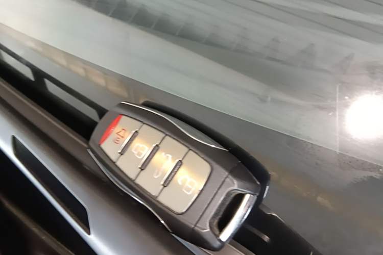 Used Haval H6 Coupe 2020 Smart Connect Version 1.5T Automatic Two-Wheel Drive Elite Model Vehicle Key