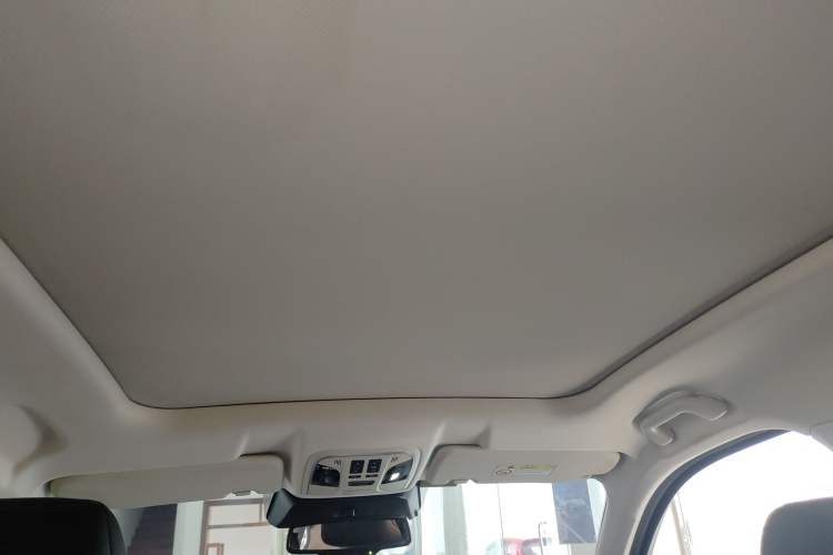 Used Haval H6 Coupe 2020 SmartConnect Edition 1.5T Automatic Two-Wheel Drive Luxury SmartConnect Model Headliner