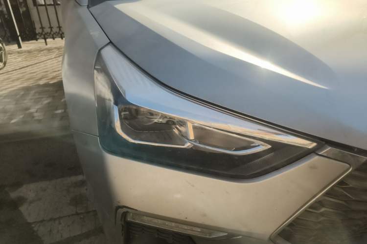 Used Haval H6 Coupe 2020 Smart Connect Version 1.5T Automatic Two-Wheel Drive Elite Model Right Front Headlight