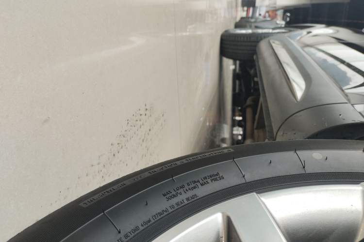 Used Haval H6 Coupe 2020 SmartConnect Edition 1.5T Automatic Two-Wheel Drive Luxury SmartConnect Model Right Side Sill