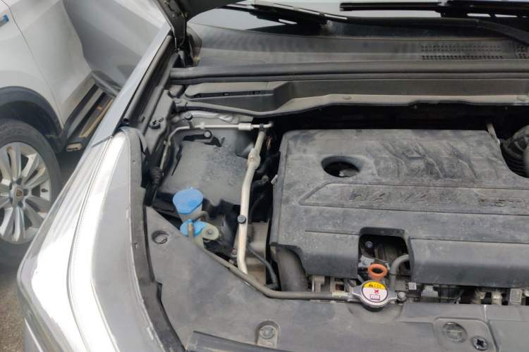 Used Haval H6 Coupe 2020 Smart Connect Version 1.5T Automatic Two-Wheel Drive Elite Model Engine Bay Right