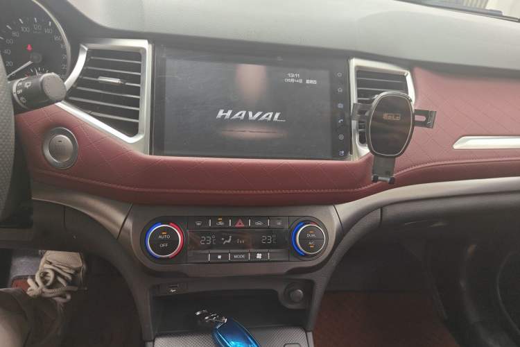 Used Haval H6 Coupe 2020 Smart Connect Version 1.5T Automatic Two-Wheel Drive Elite Model Audio And AC Panel