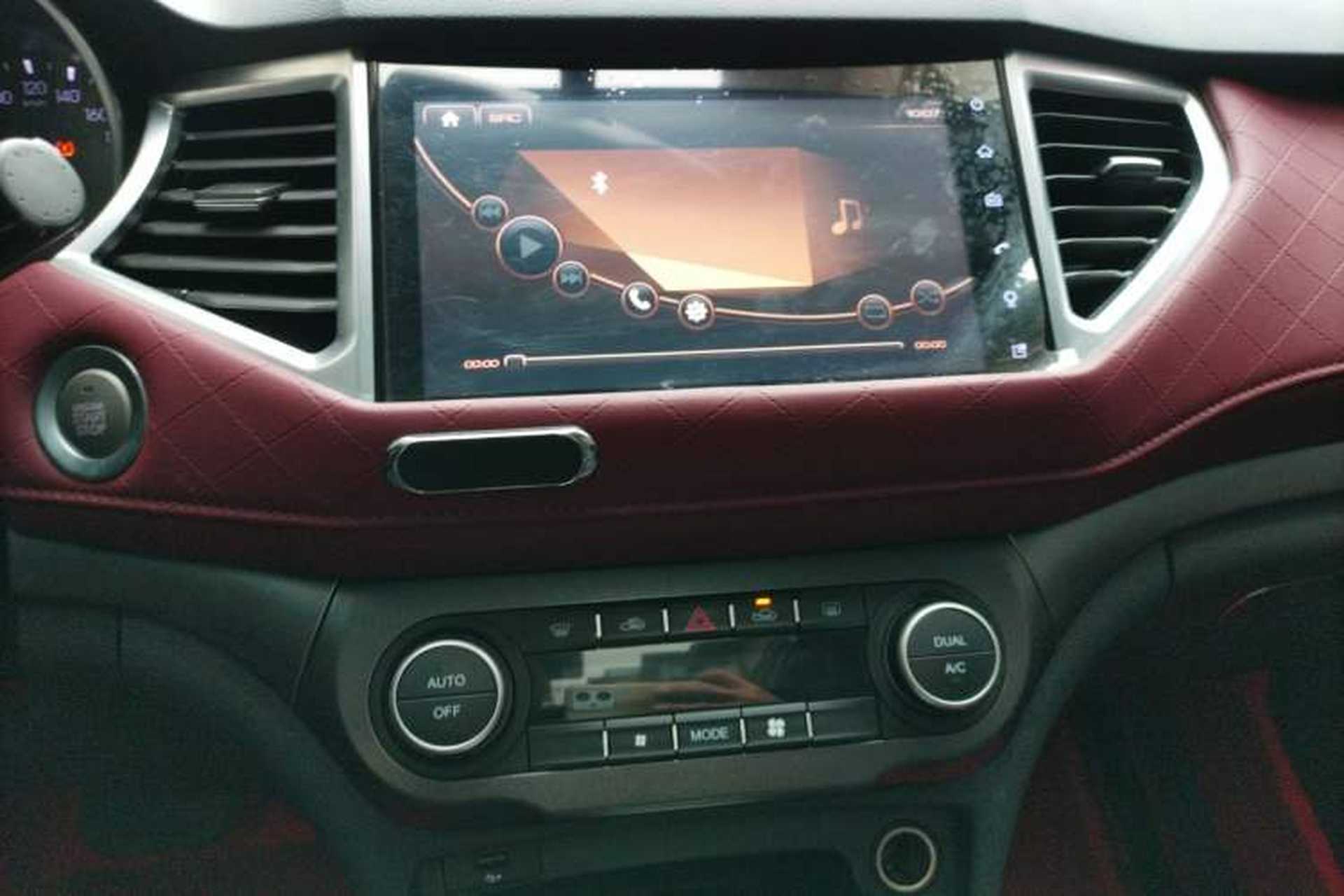 Used Haval H6 Coupe 2020 SmartConnect Edition 1.5T Automatic Two-Wheel Drive Luxury SmartConnect Model Audio And AC Panel